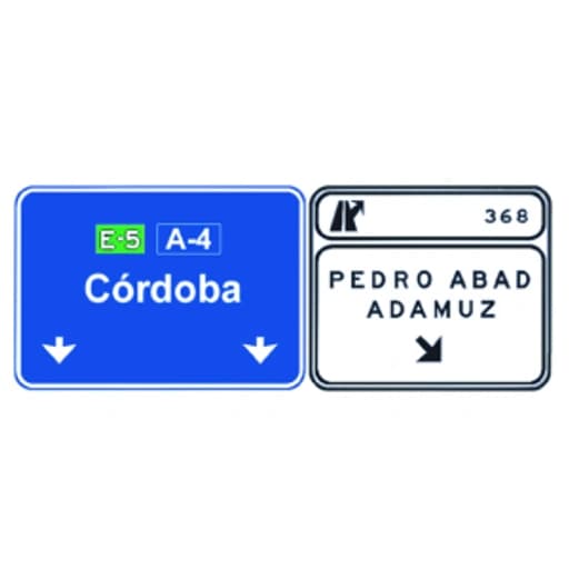 Senales sobre la calzada en autopista o autovia salida inmediata hacia carretera convencional y direccion propia