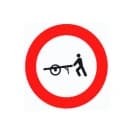 ¿Está prohibido entrar a partir de esta señal, empujando carros de mano?