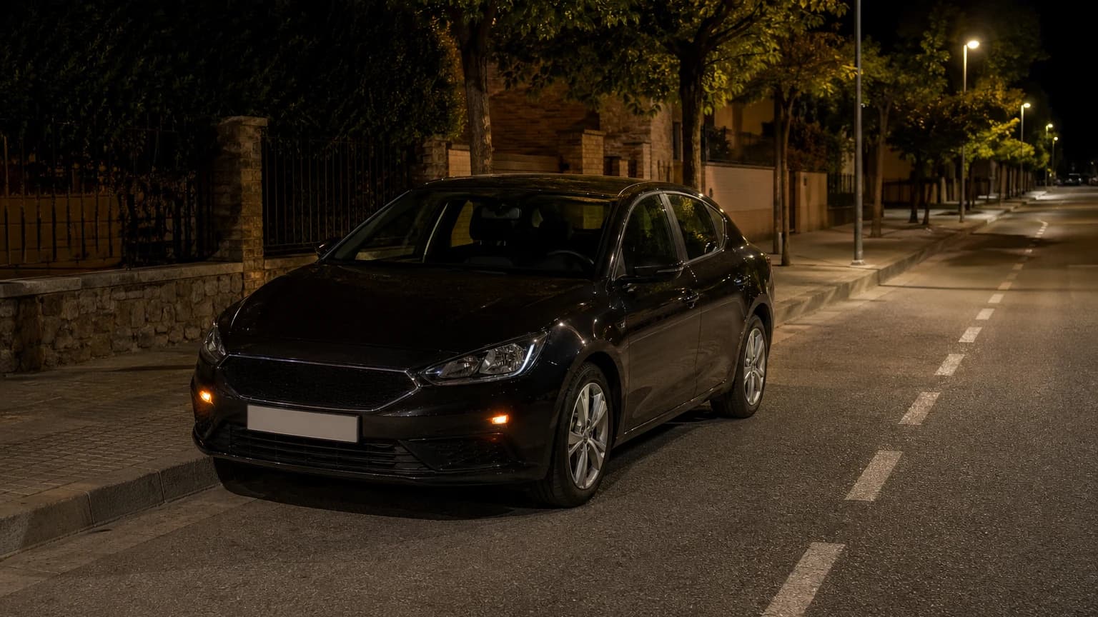 Al estacionar un vehículo en una vía urbana suficientemente iluminada, ¿qué alumbrado dejará encendido?